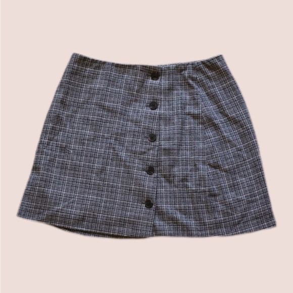 Sunday Best Black and Gray Plaid Mini Skirt - Picture 1 of 2